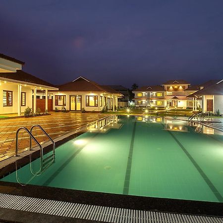 Le Coffee Resort Sultan Bathery Exterior foto