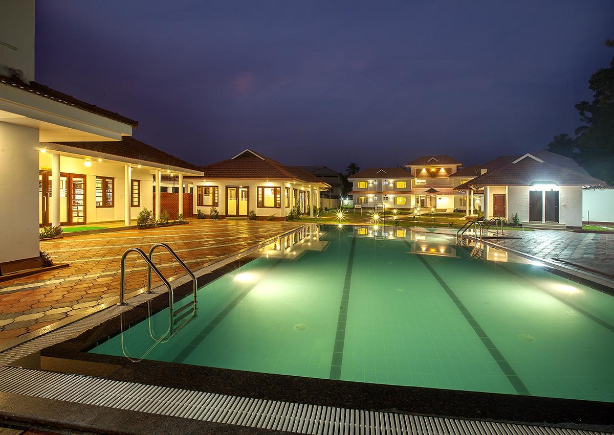Le Coffee Resort Sultan Bathery Exterior foto